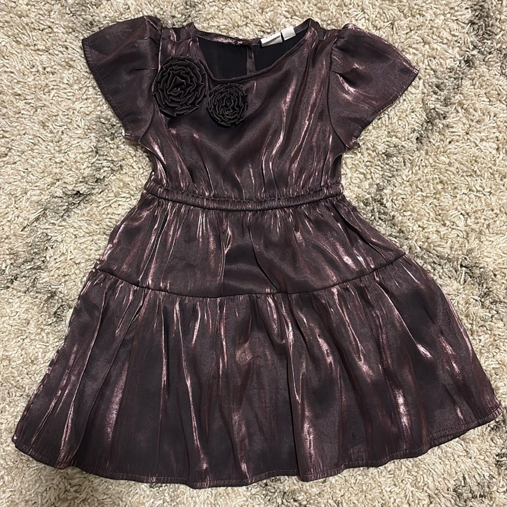 Gap Kids girls purple metallic dress size flower accent Size 4-5
